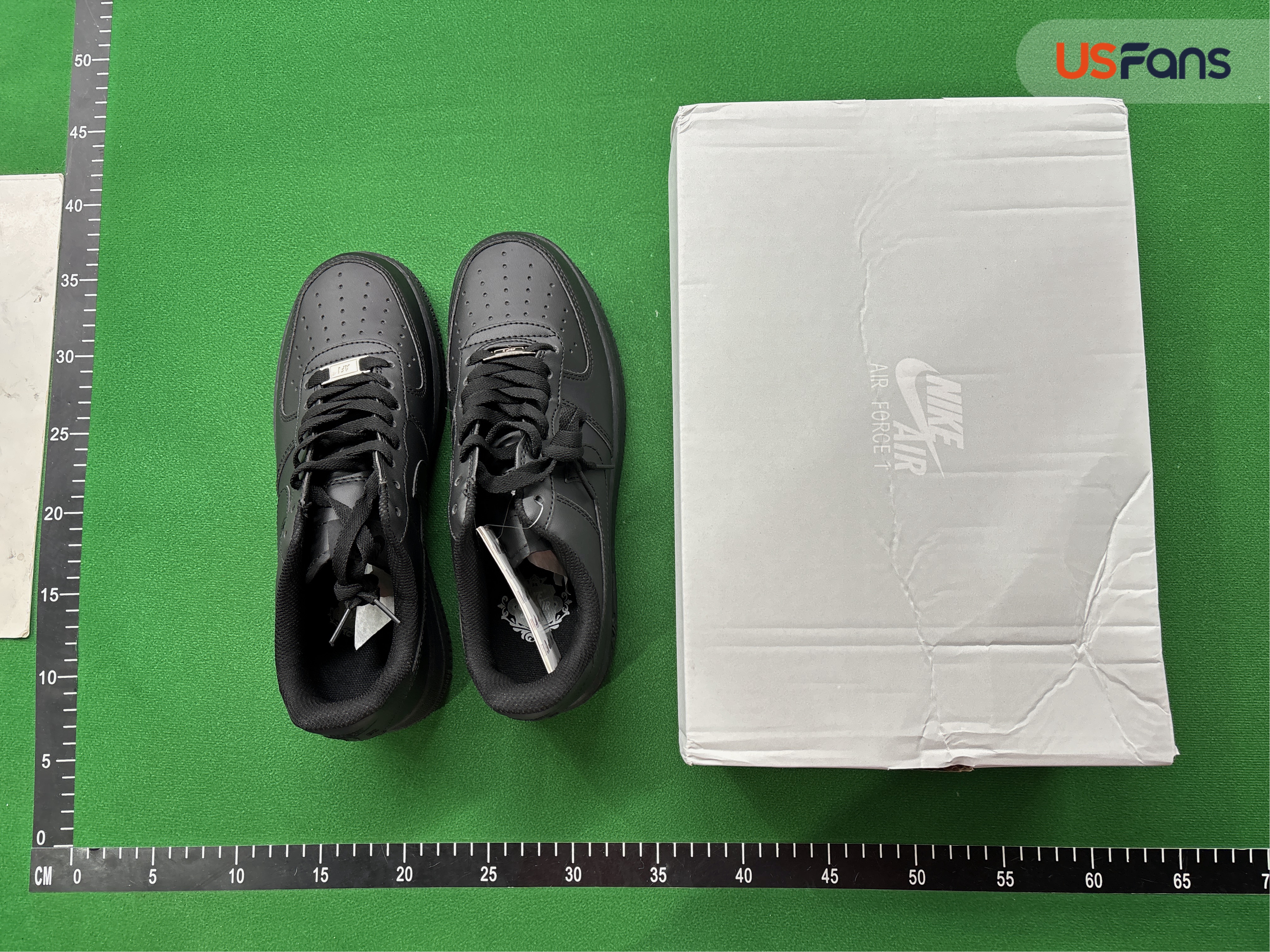 Nike Air Force 1 Low QC