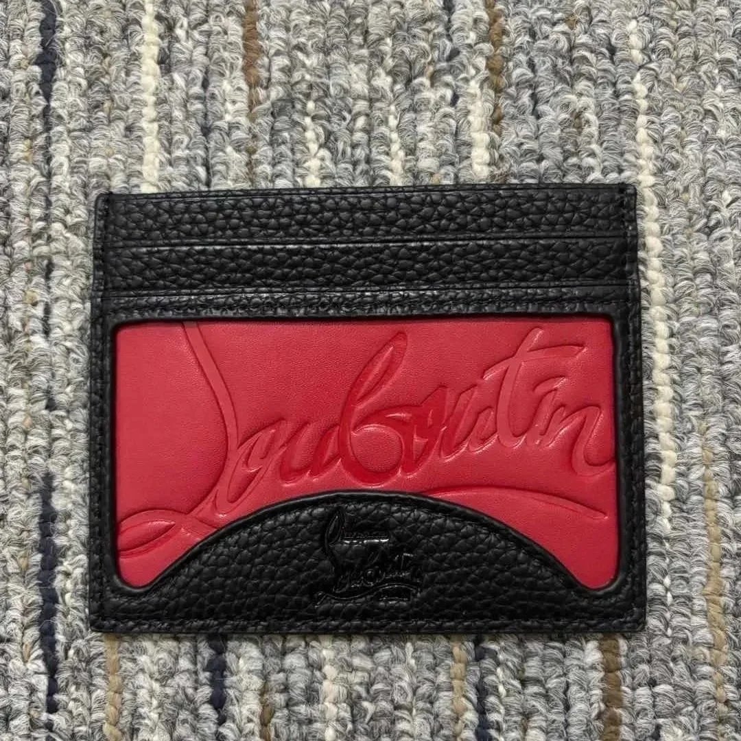 Louboutin card holder QC-Foto von WEIDIAN auf Qualit.ly