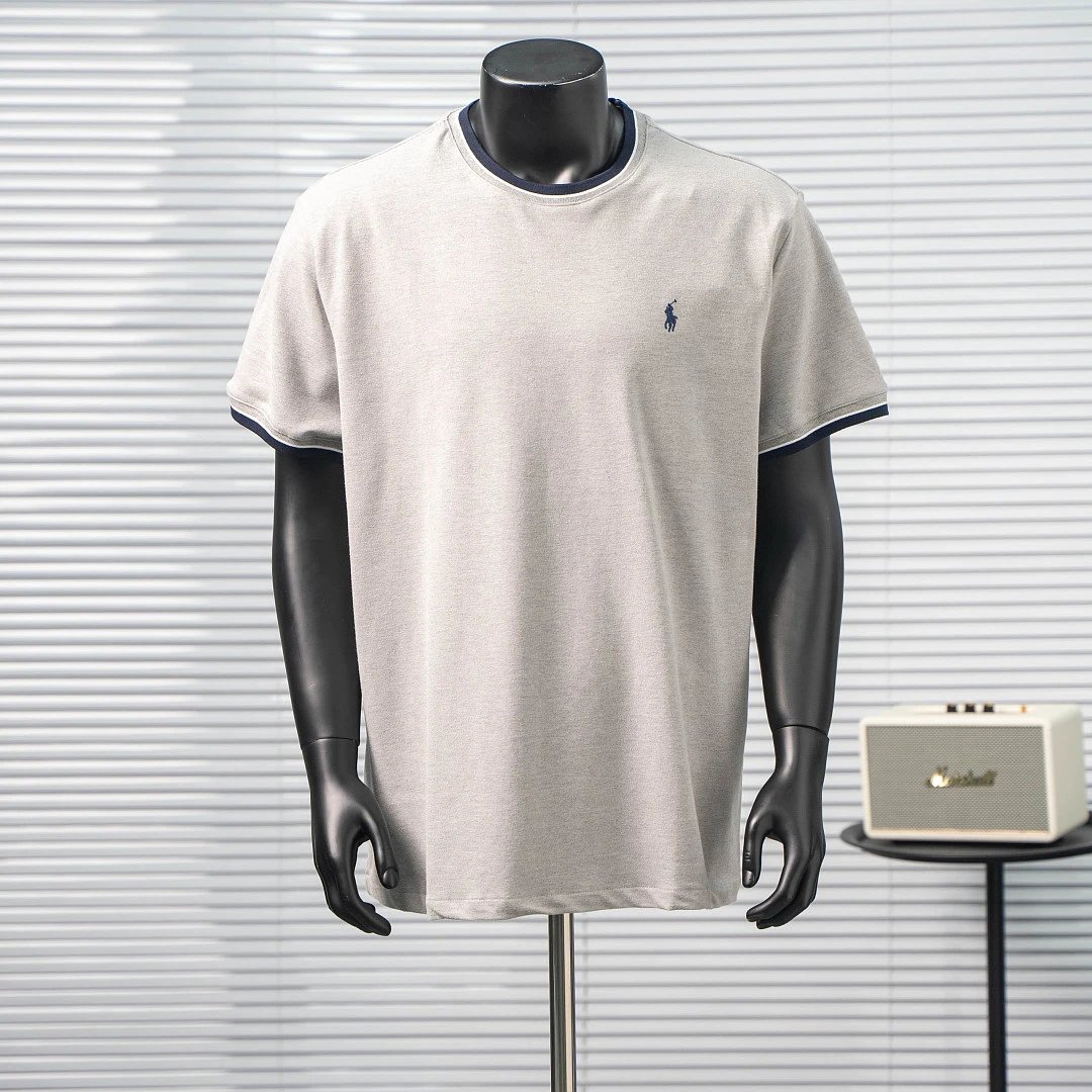 clothes photo QC de WEIDIAN sur Qualit.ly