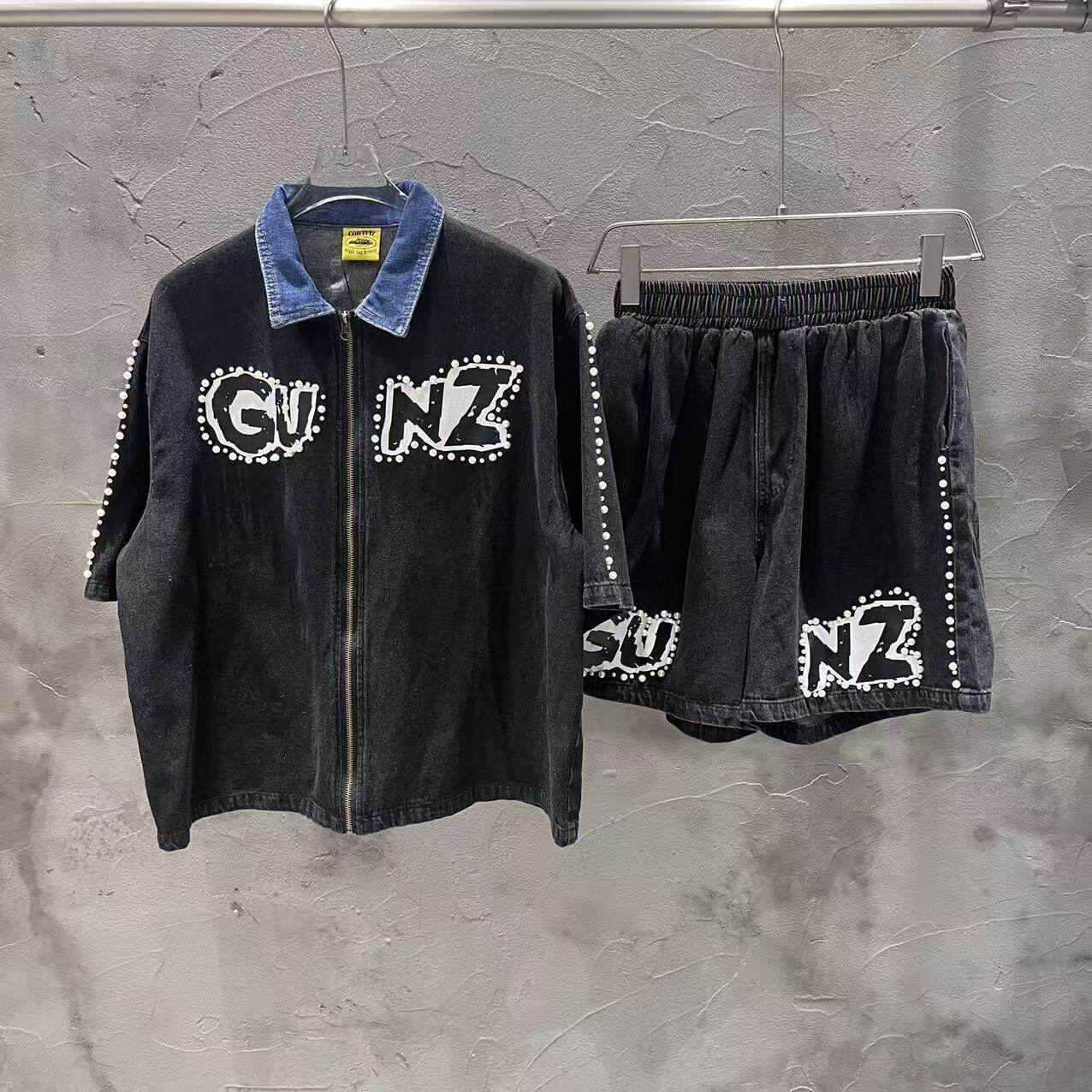 Corteiz Summer Denim Suit for Men and Women with Letter Print Short-Sleeved Shorts Loose Casual Sports Two-Piece Set Trendy