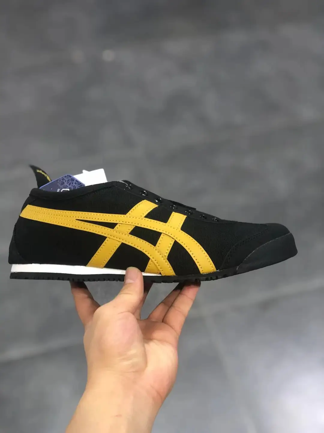 【纯原版本 优势供货】全新配色出货 帆布款 弓足底 刷胶鞋垫 Onitsuka Tiger Tokuten亚se 鬼冢 复古低帮 百搭休闲男女同款
