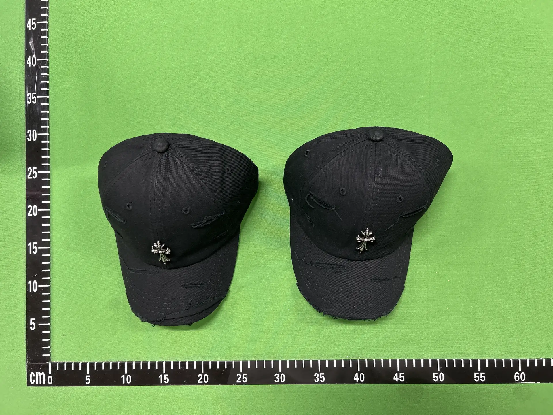 23ssChrome Hearts Ripped Old Baseball Cap Men's and Women's Couples