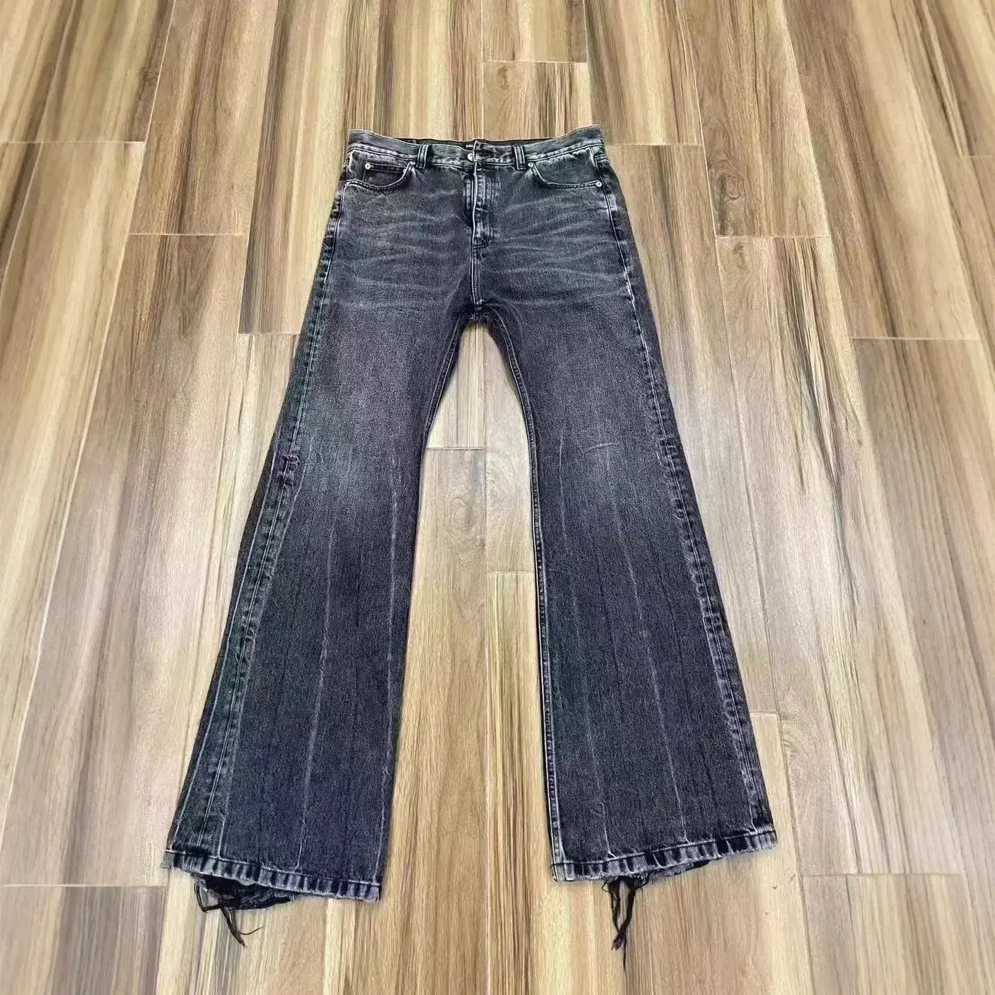 Flared Jeans