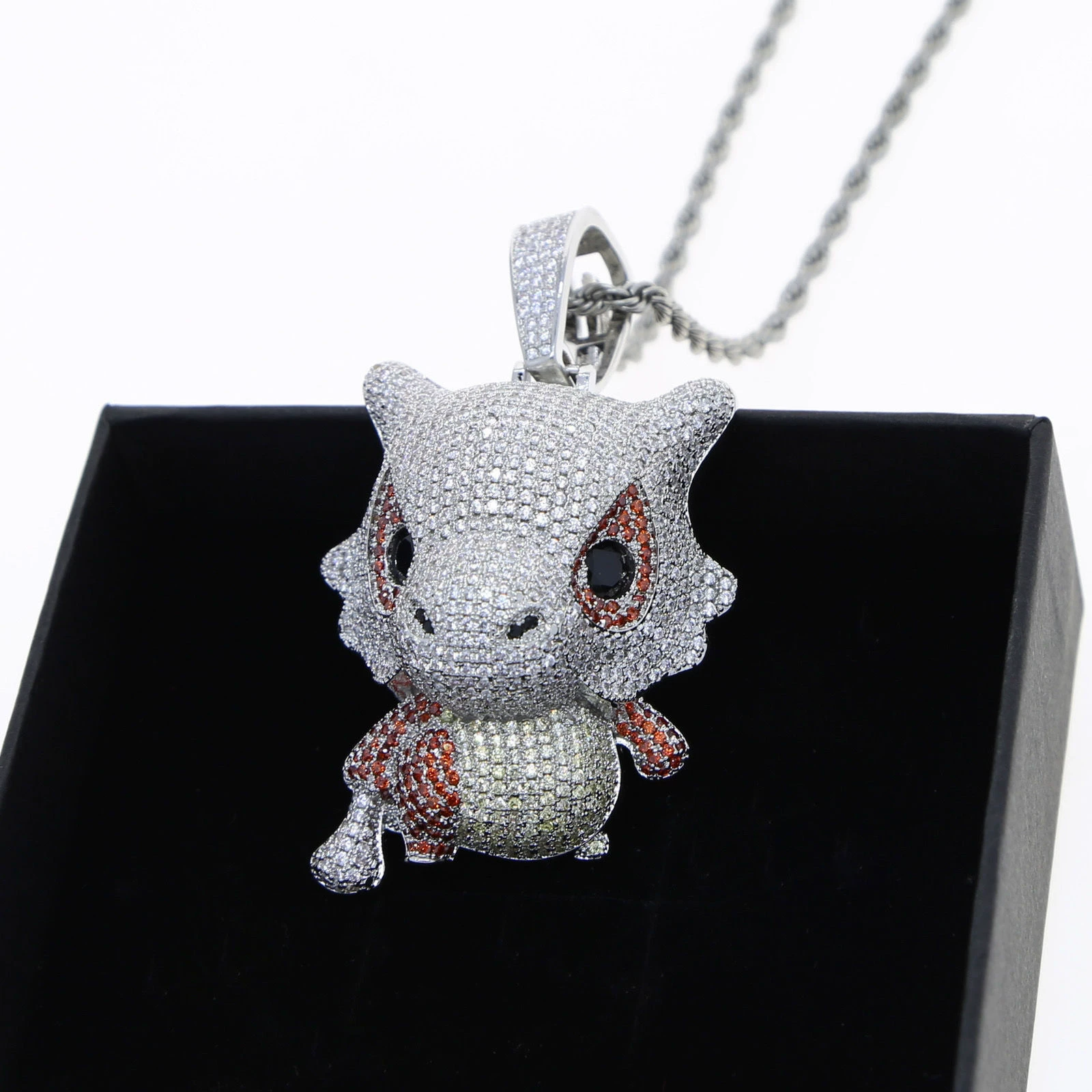 European and American Hip-Hop Zircon-Encrusted Pokémon Necklace Men's Trendy Brand Autumn and Winter Sweatshirt Chain Boyfriend Gift Foto QC de TAOBAO na Qualit.ly