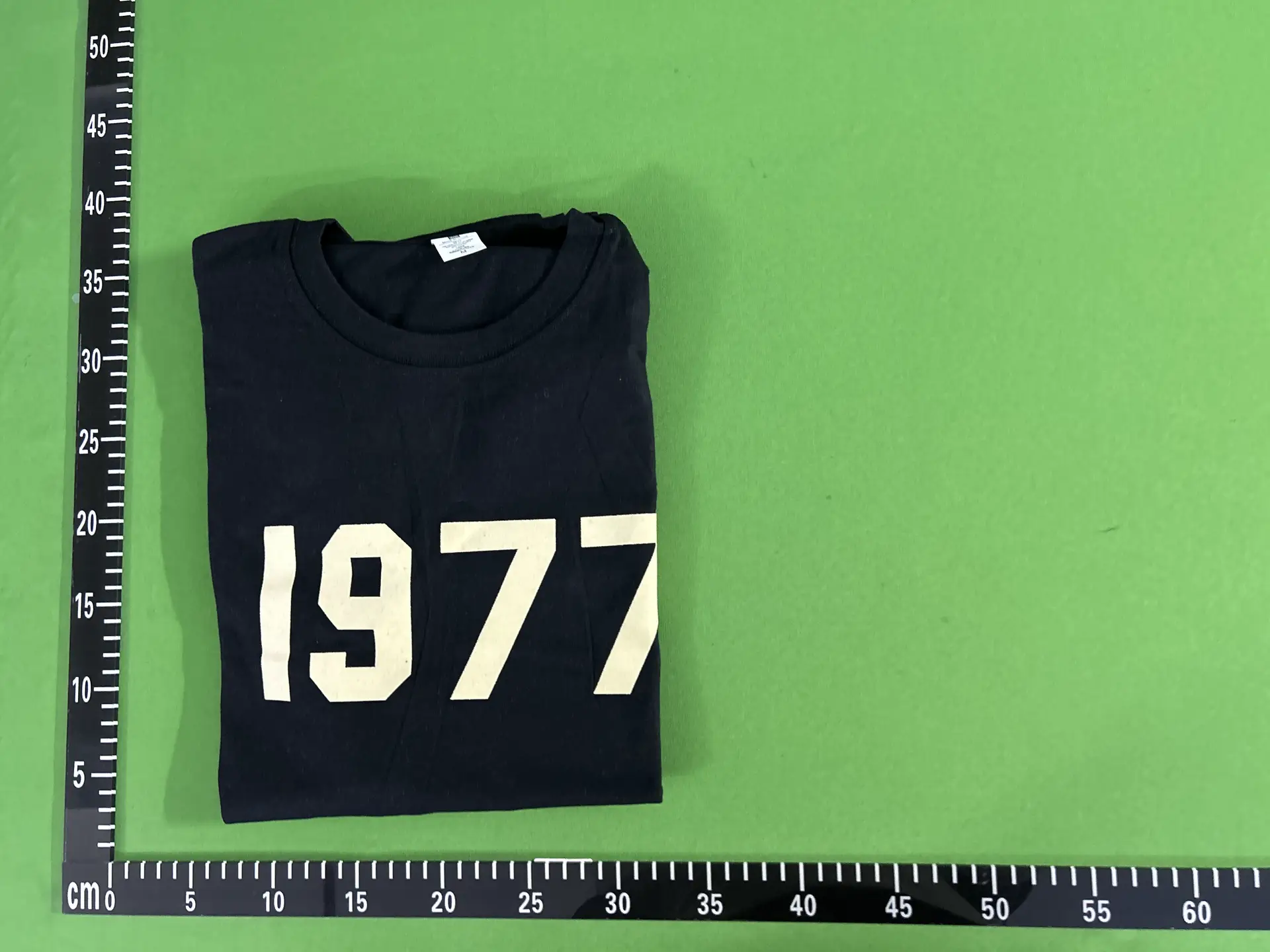1977 T-Shirt