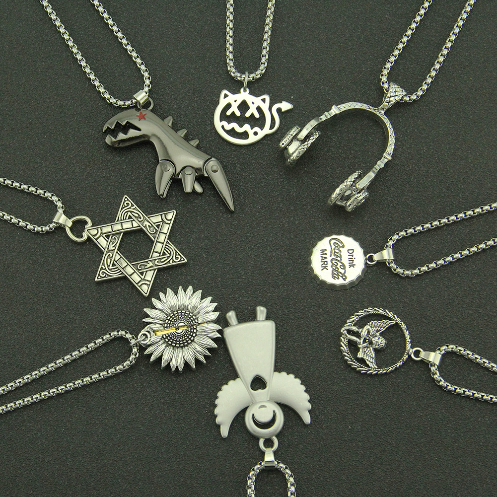 European and American hipster street punk men's and women's pendant necklace spaceman skateboard dinosaur ins style clothing accessories