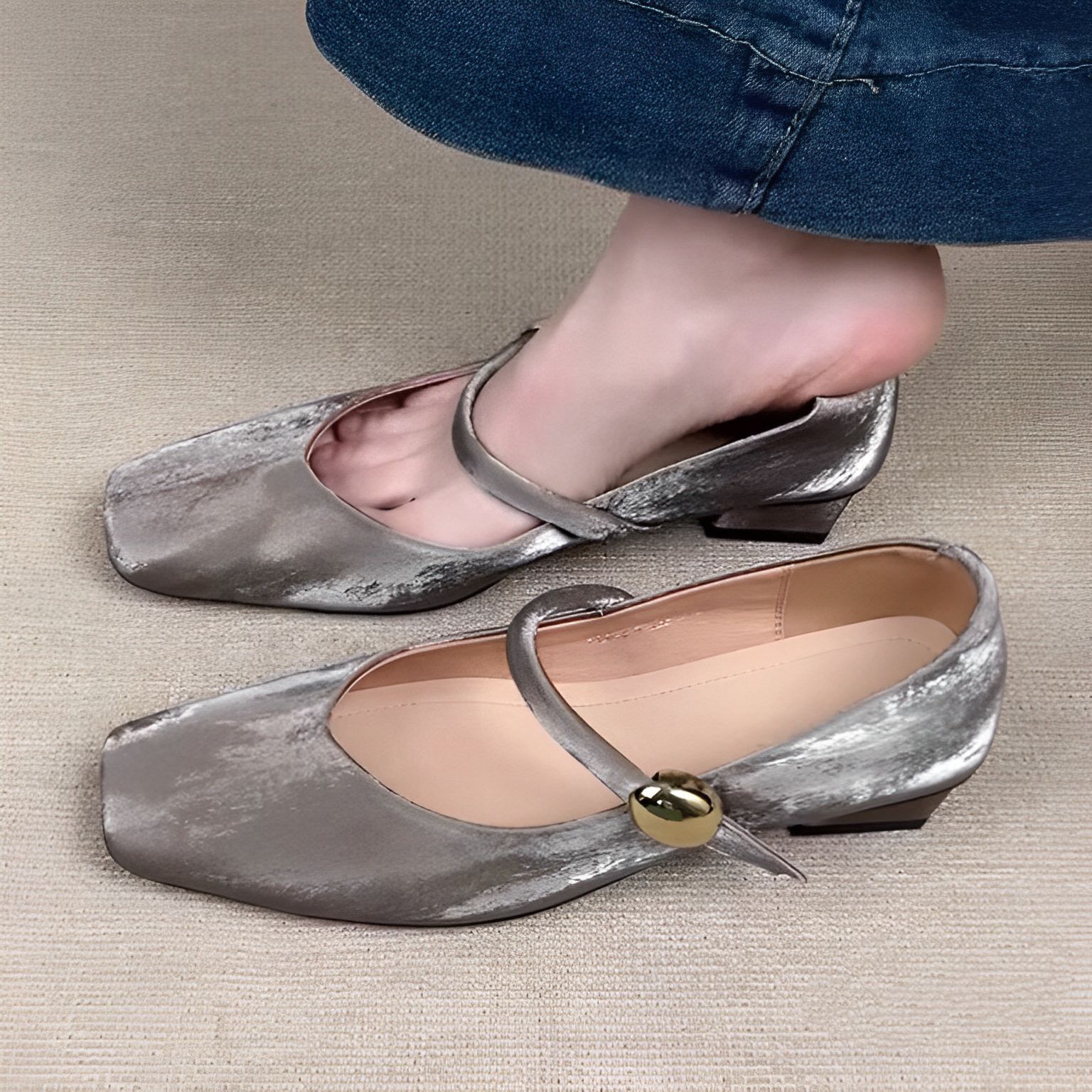 Sheepskin ~ Fashion Simple Beautiful Low Heel Ballet Shoes French Single-layer Shoes Women's Square Head Retro One-word Mary Jane Shoes