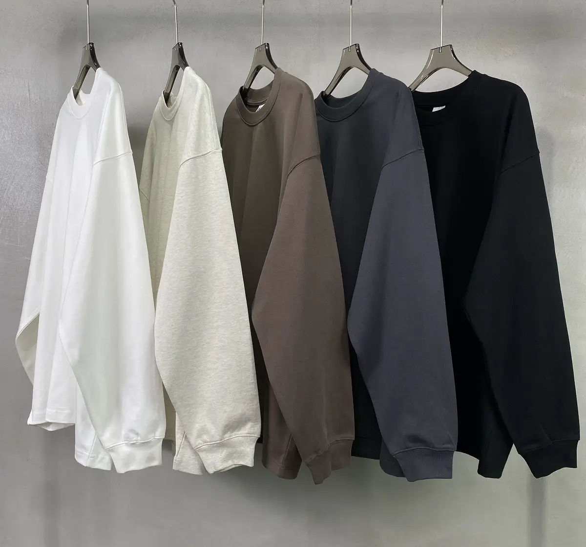 Heavyweight 385g Trendy Casual Long-Sleeve T-Shirt for Men and Women, Solid Color Versatile Top, Oversized High Street Base Shirt for Spring