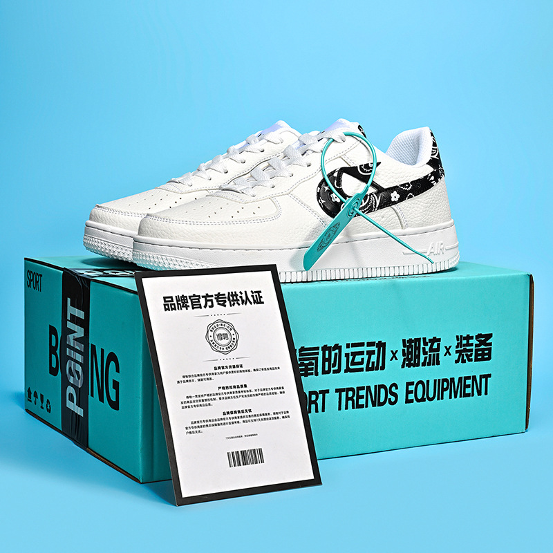 Spring and Summer Men's Shoes 2026 New Casual Sports White Sneakers Putian Air Force Aj Versatile Trendy Shoes for Men and Women Couples