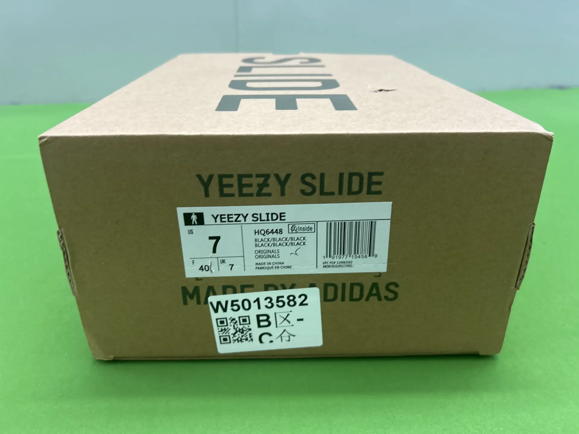 Adidas Yeezy Slide HQ6448 Black