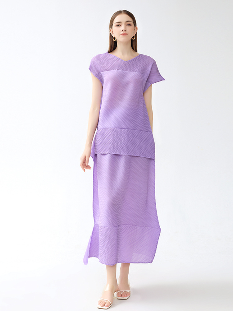 2026 Spring New Style Foldable Set with a High-End Feel: Casual Short-Sleeve Top and Irregular Skirt in Solid Color Two-Piece Set