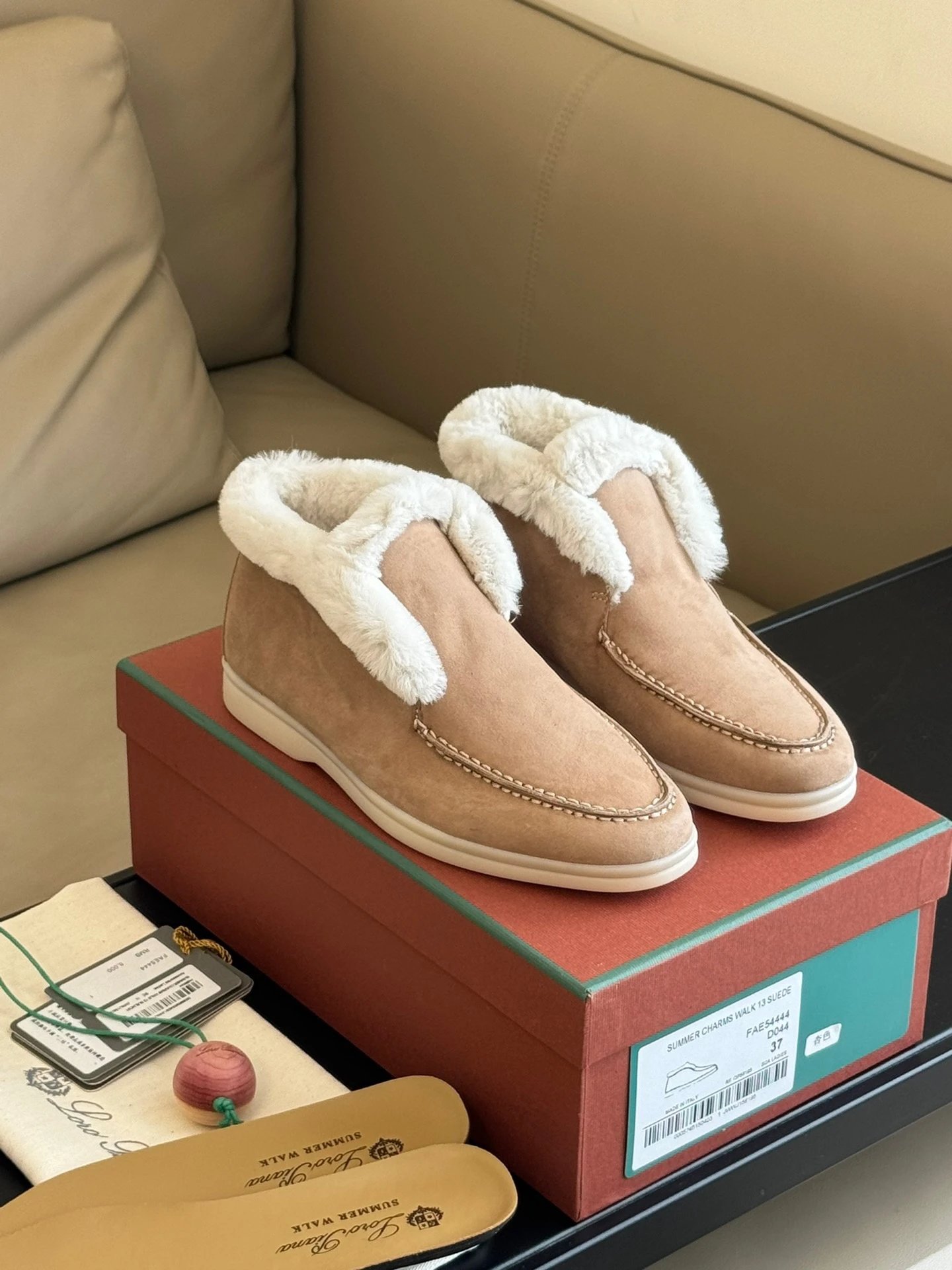 Loro Piana SUMMER WALK