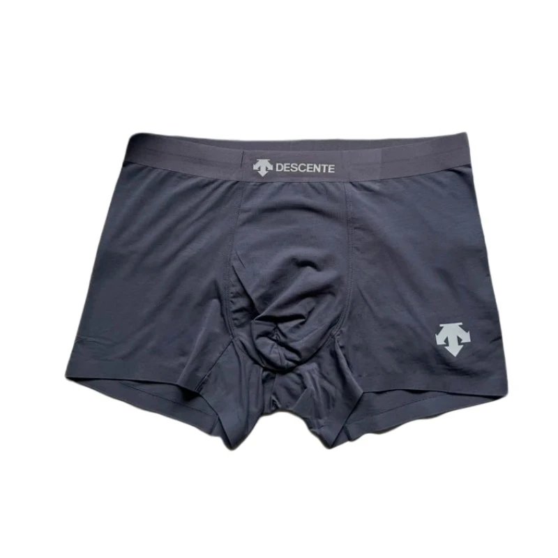 Collection of men's underwear Foto QC de WEIDIAN na Qualit.ly