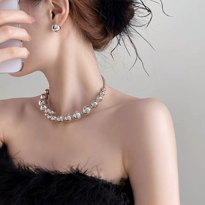 Metal Cold Style silver Metal Ball Collar Open Collar Women's Size Irregular Simple Fashion Round Bead Necklace