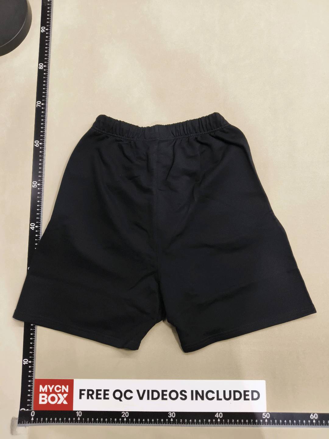 Essentials Multi-Line Front and Rear Letter Flocking Summer Pure Cotton Fog Short-Sleeved Shorts Set Fear of God — QC-foto 2