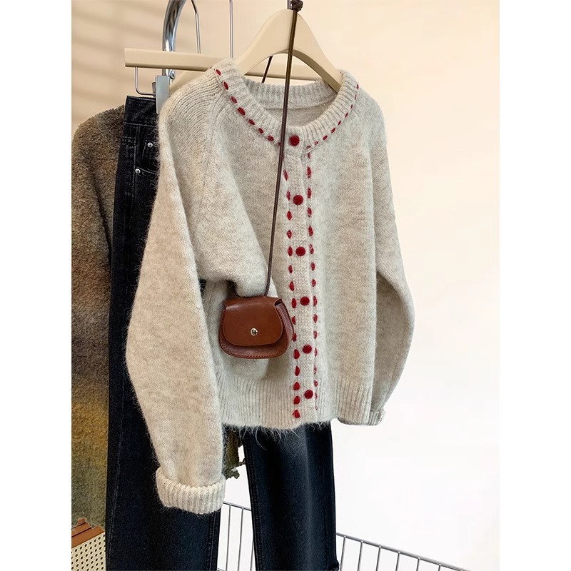 Kaning Sweet and Soft Round-Neck Knitted Cardigan for Women 2026 Autumn New Design Stylish Outerwear Lazy Sweater for Women