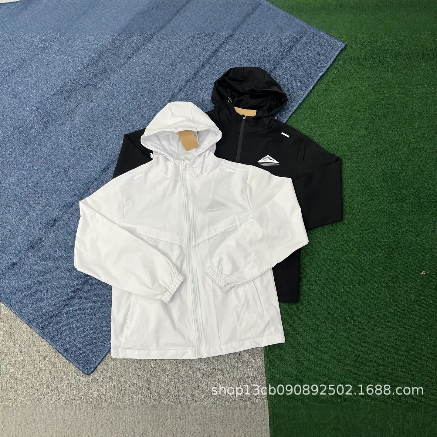 薄款运动夹克男春秋户外跑步登山训练防风透气连帽风衣风衣徒步