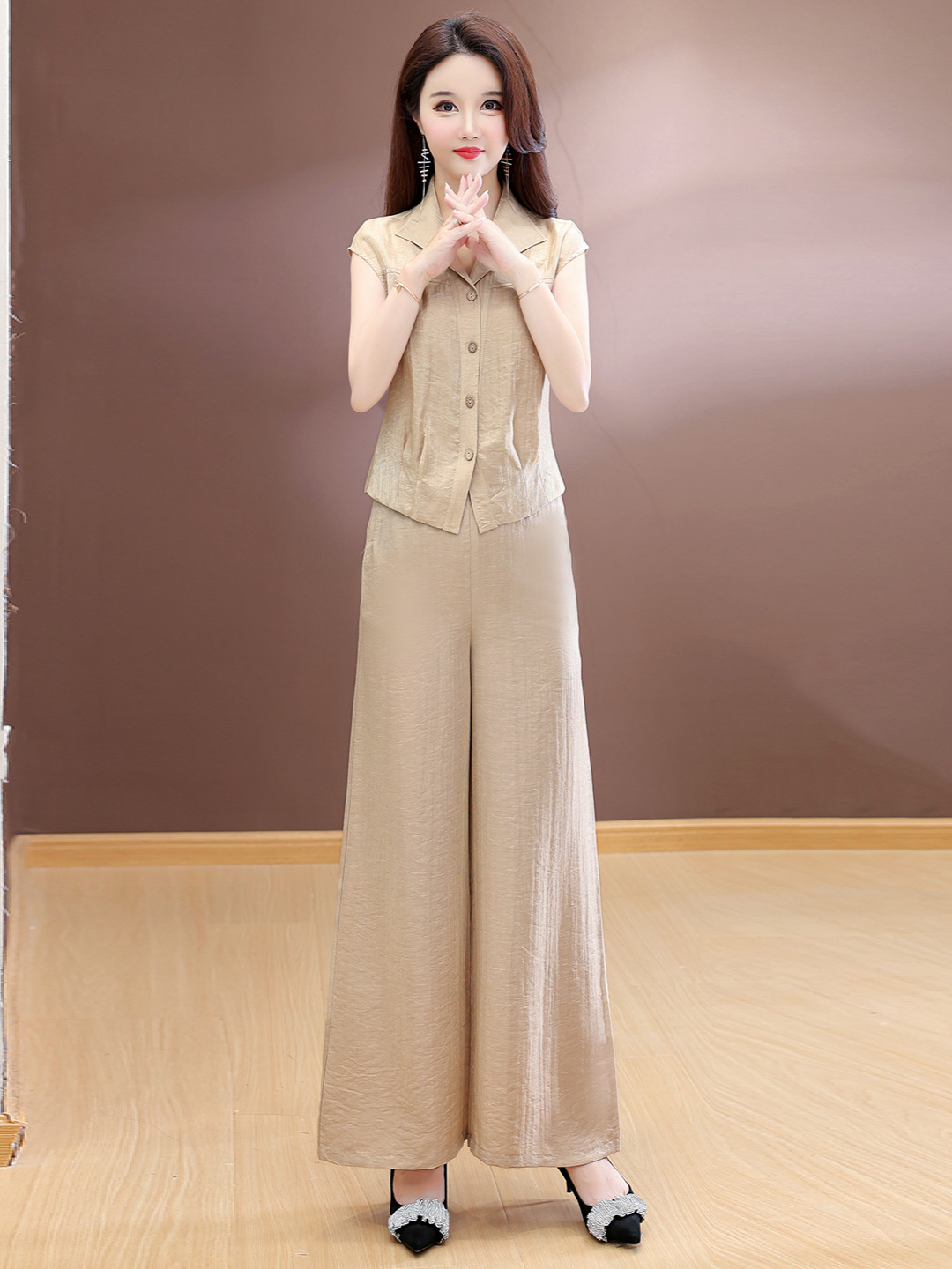 Fashionable Outfit for Petite Women, 2026 Summer New Korean Style Slim-Fit Elegant Casual Two-Piece Set Trendy
