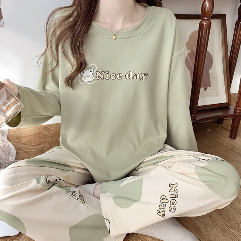 Trendy Autumn and Winter New Pajamas for Women, Cute Cartoon Long-Sleeve and Long-Pants Set for Young Girls, Suitable for Wearing Outside