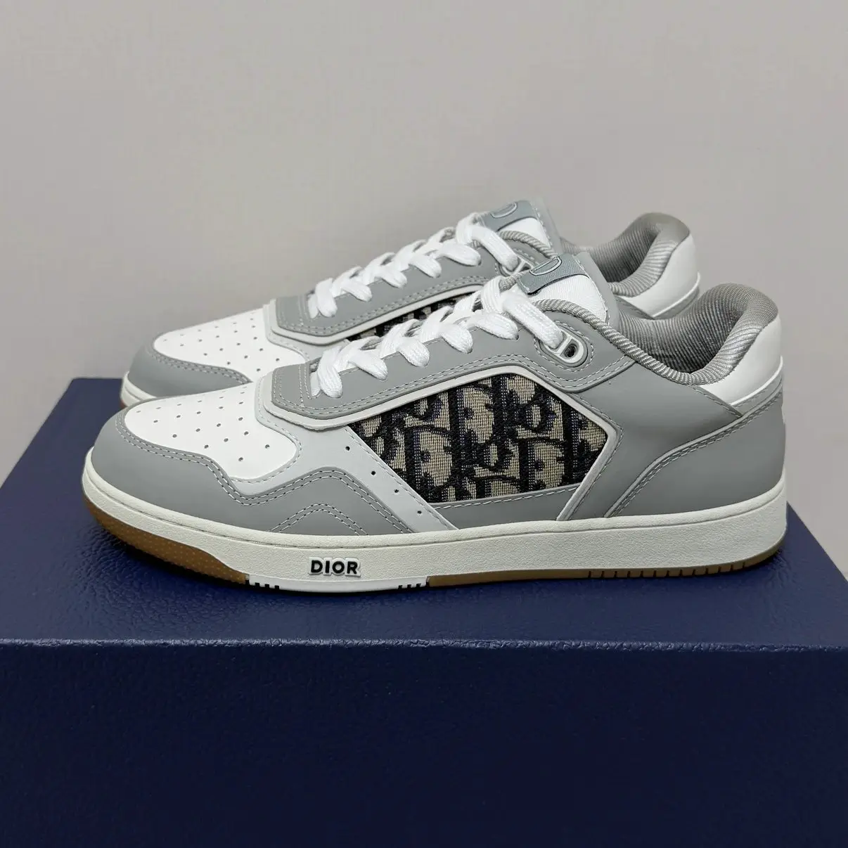 shoe