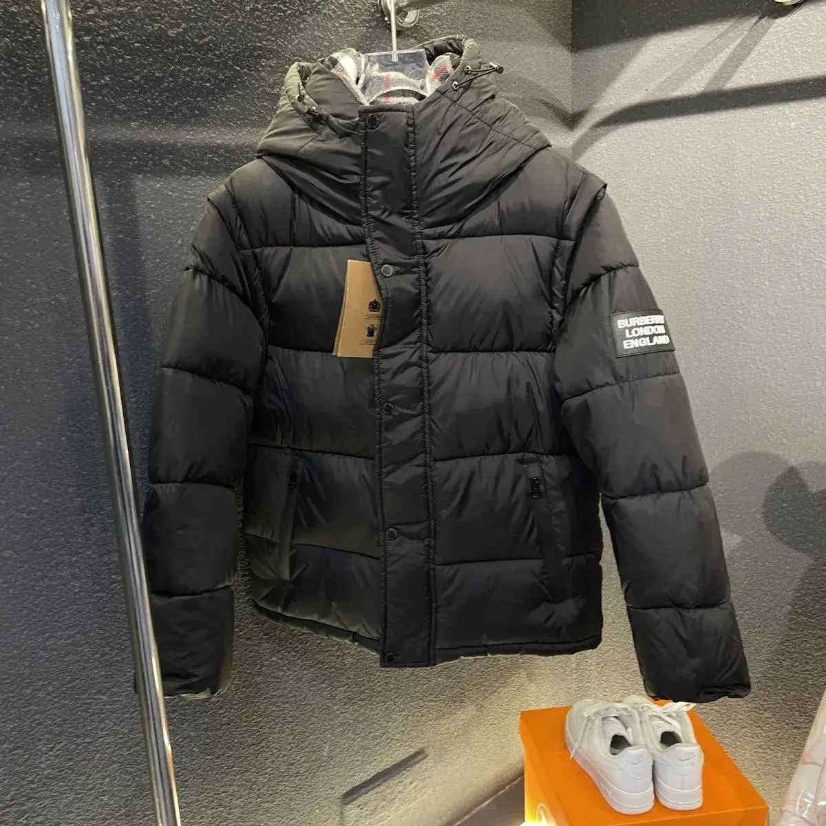 Burberry Puffer Jacket Black