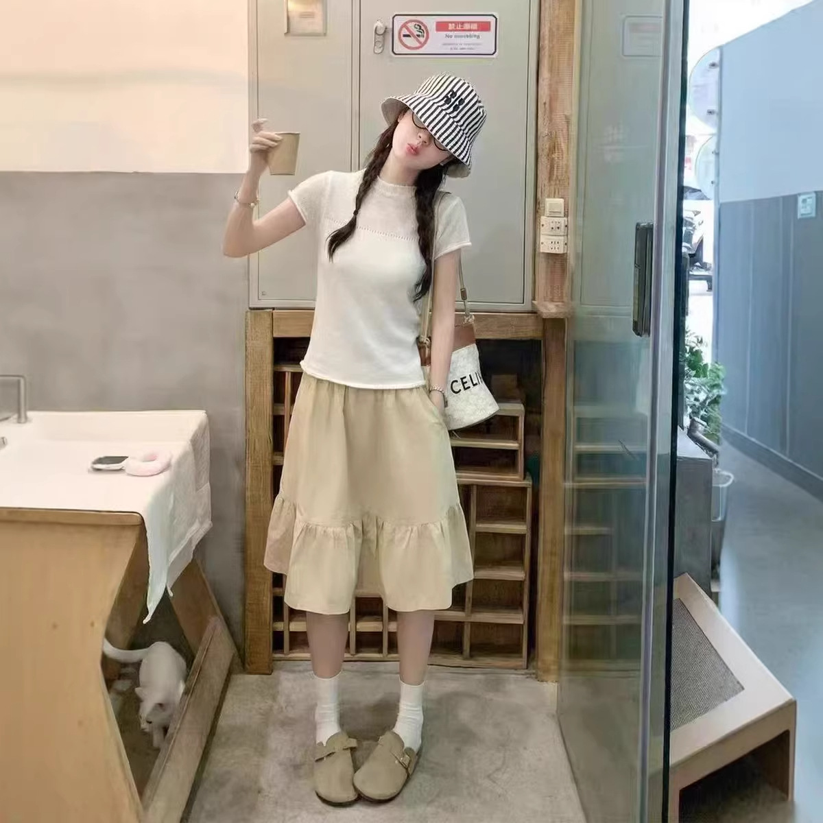 Summer New Style Half-Turtleneck Knit Short-Sleeve Top for Women, European Style, Versatile, Slimming, Elegant, Fitted, Short-Length Top