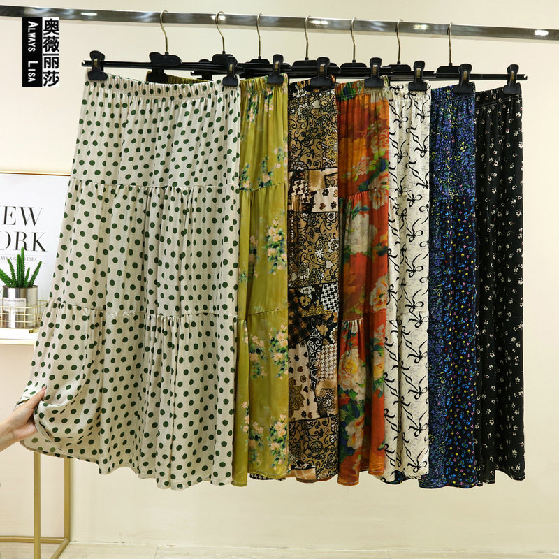 Cotton Floral Print Half-Skirt for Women, Summer Thin Style, Artificial Cotton Patchwork Tiered Skirt, Age-Reducing, Fashionable, Loose-Fitting, Slimming Half-Skirt