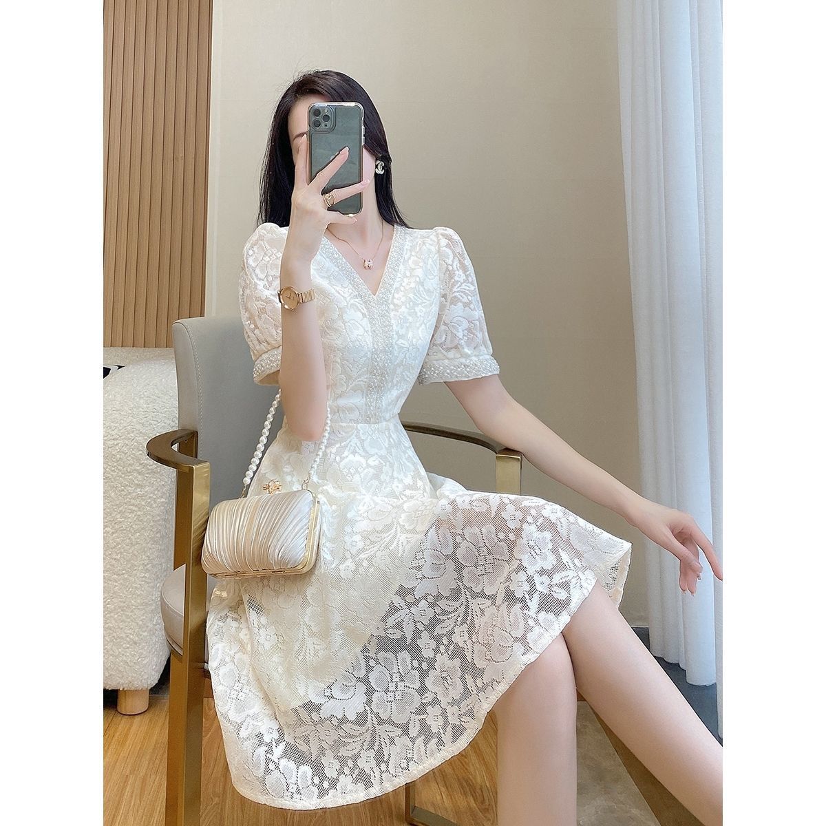 High-End Slim-Fit Dress for Women, 2026 Summer New French Style Waist-Cinching Slimming Lace A-Line Dress