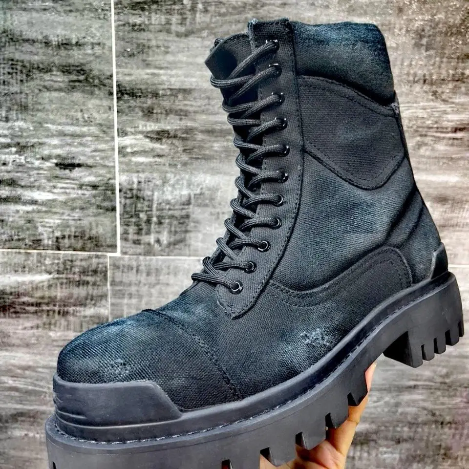 B*a1enciaga Str1ke Boots
