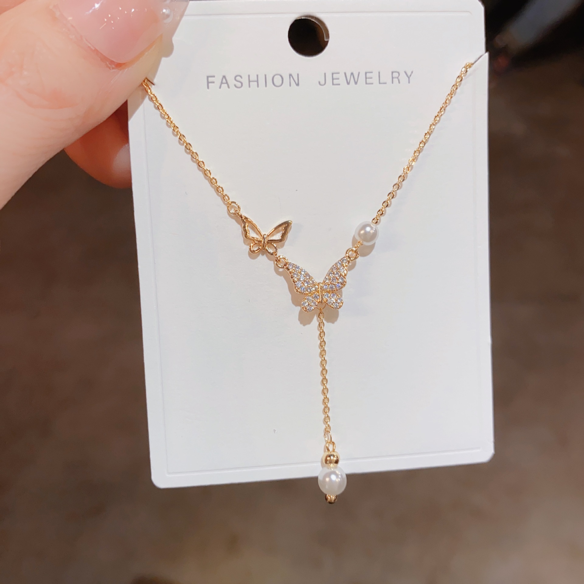 Korean-style Niche Design Sense Light Luxury Elegant Micro-inlaid Zircon Butterfly Hanging Pearl Necklace Female Elegant Clavicle Chain Necklace