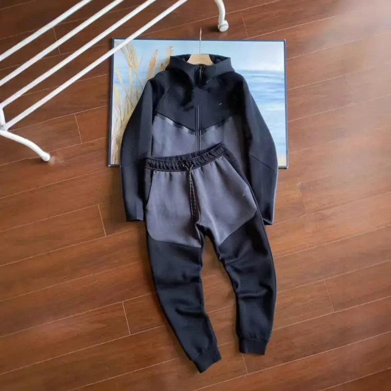 Nike Tech Fleece Full Zip Hoodie and Pants Set