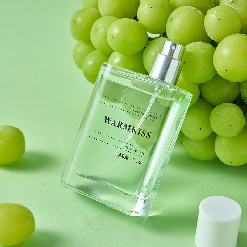Popular online WARMKISS Huayang Guowang women's perfume long-lasting light strawberry Qingti student niche fragrance