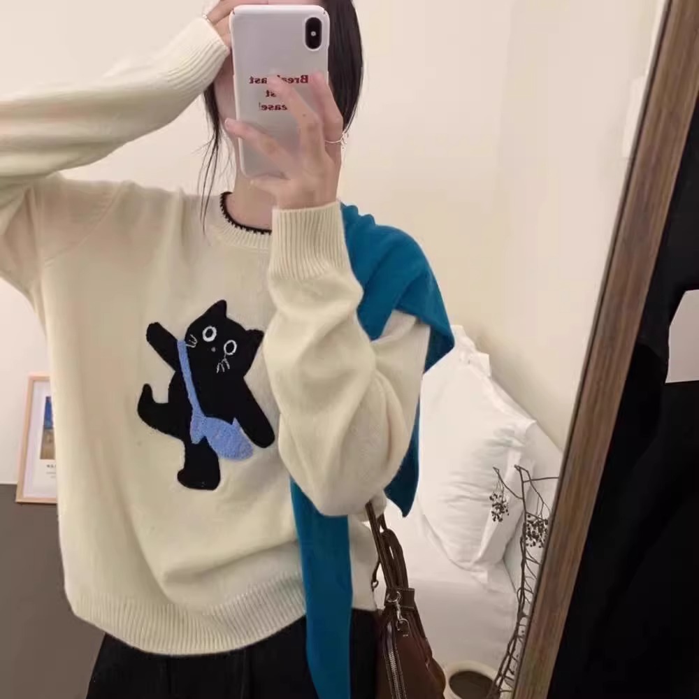 2024 Autumn and Winter Women's Sweater Crewneck Cartoon Cat Towel Embroidery Korean Style Turtleneck Sweater Sweater