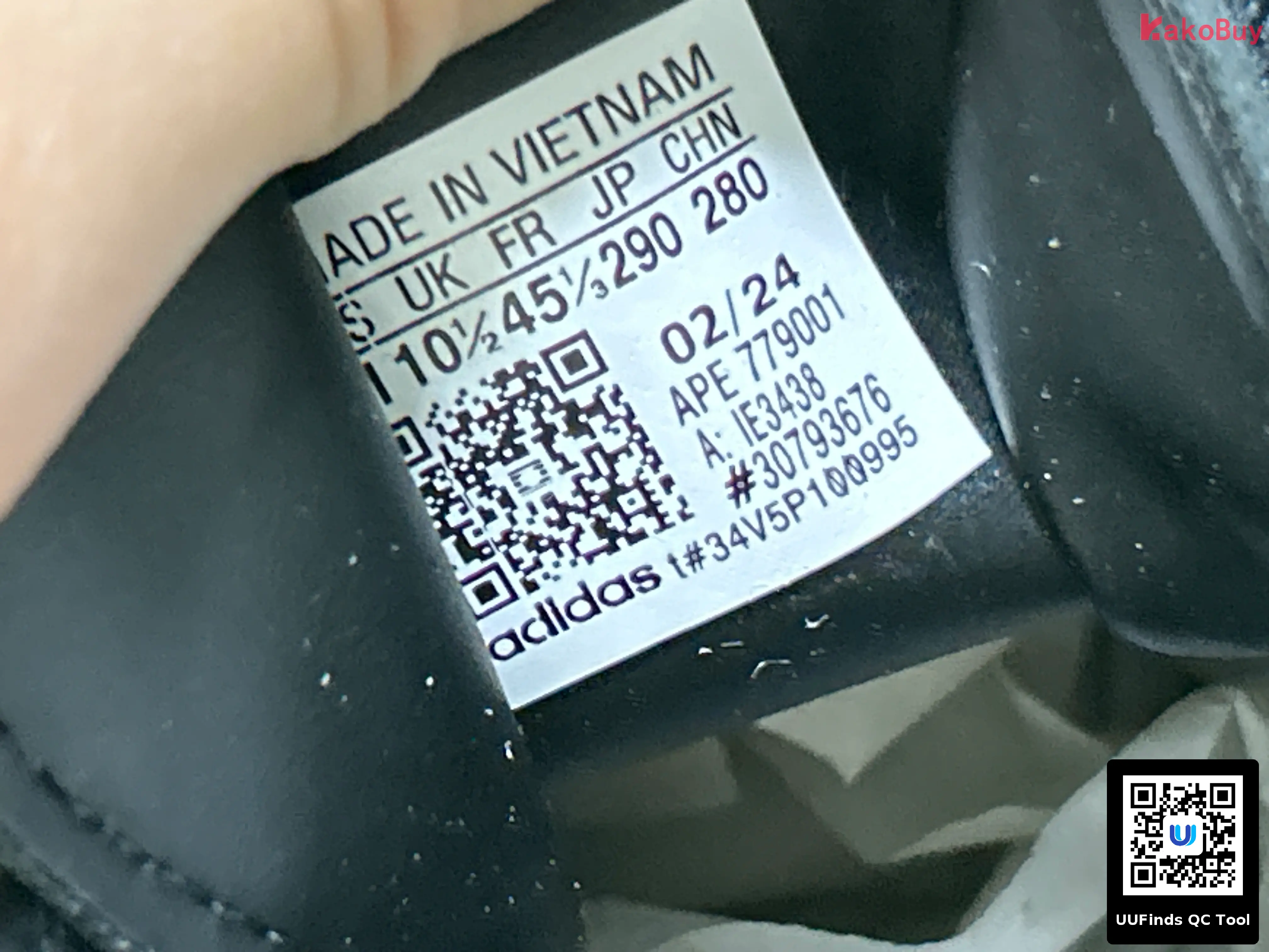 Adidas APE 779001