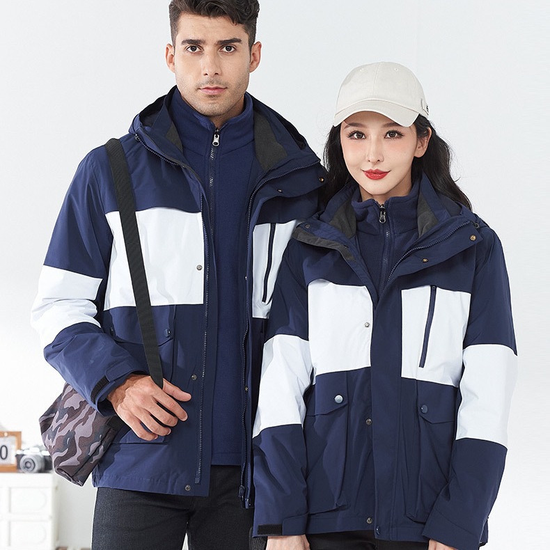 2025 New Outdoor Jacket Men's and Women's Three-In-One 0.05kg Piece Set Removable Liner Windproof and Waterproof Mountaineering Suit