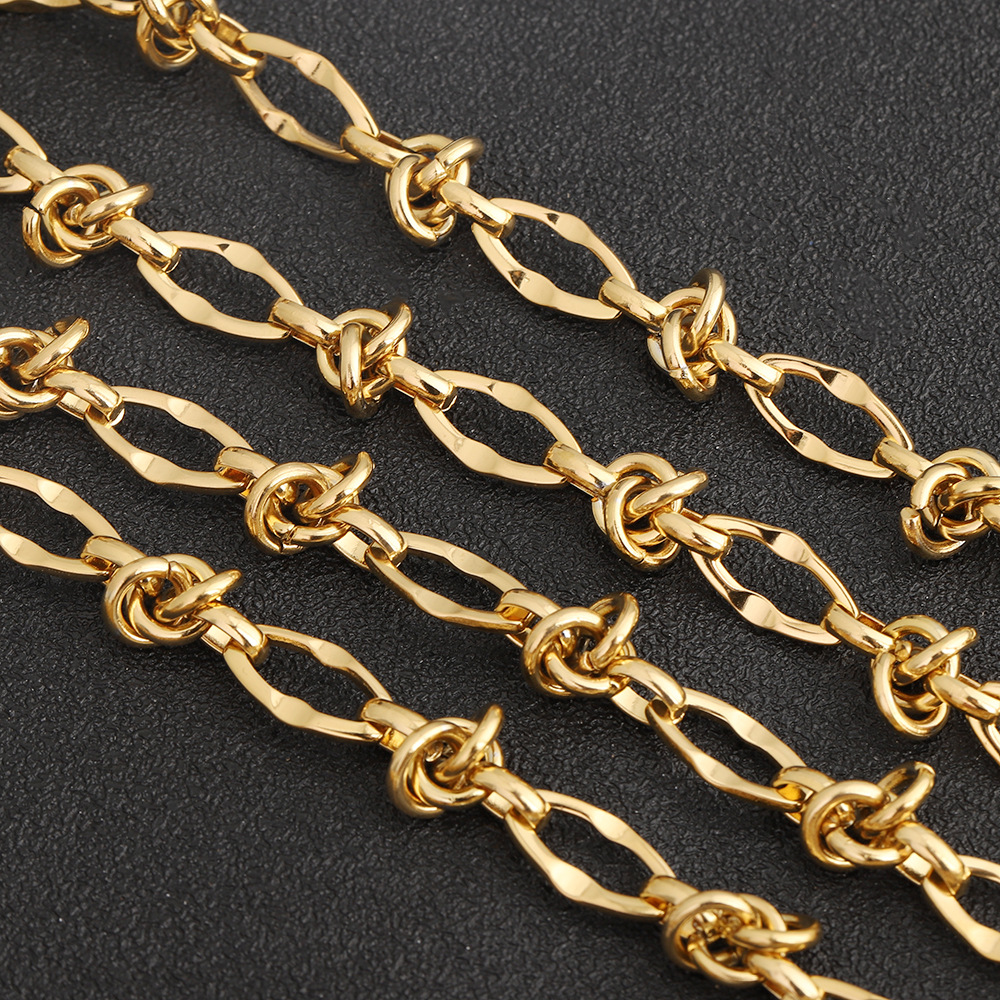 Color-Preserving Electroplated Stainless Steel Knotted Chain Lip-Shaped Handmade Chain DIY Titanium Steel Necklace Personalized Jewelry Thorn Bracelet