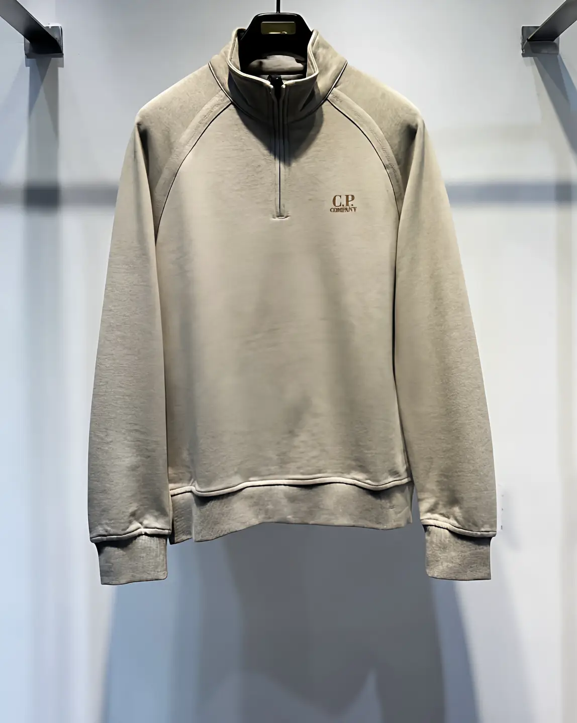 CP stand up collar half zip hoodie
