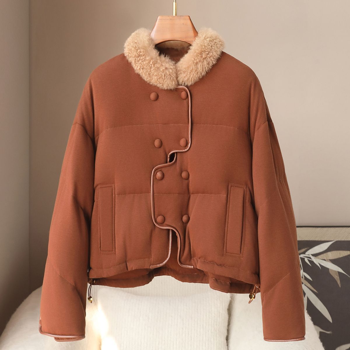 Small Quantity of Clothing 2026 Spring New Style 90% Goose down Jacket Old Money Style Cashmere Fur Collar down Coat for Women