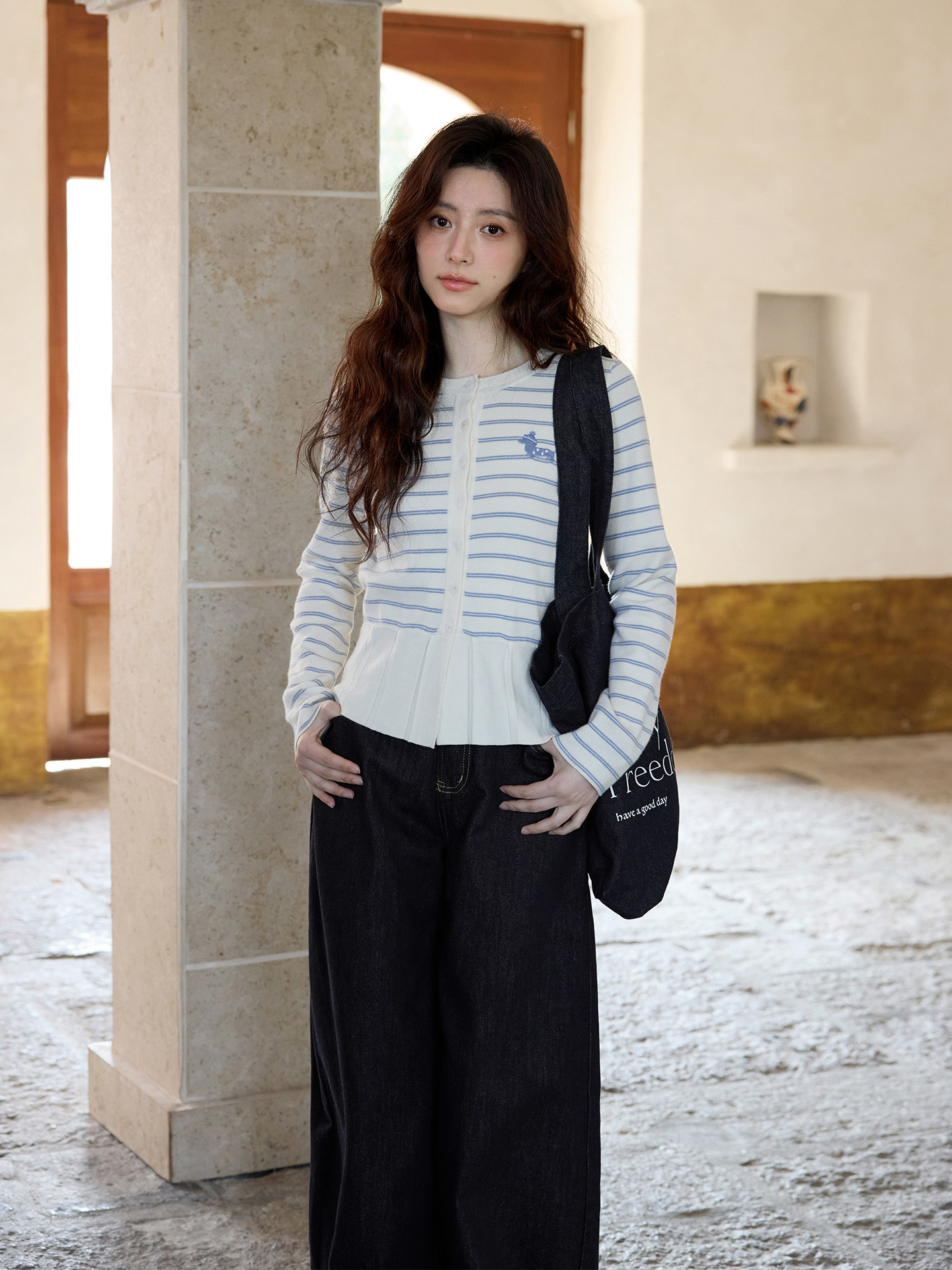 Ximeng 2026 New Spring Korean-Style Elegant Top for Petite Women, Stunning and Unique Striped Cardigan Knitwear