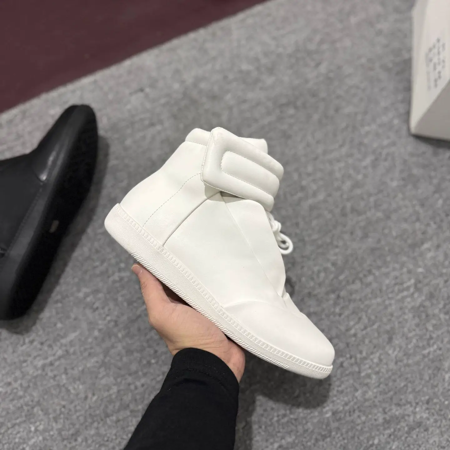 2025 New Black High-Top Casual Sneakers, Large Size, Versatile, European Export, Large Size Men's Shoes, Premium Genuine Leather