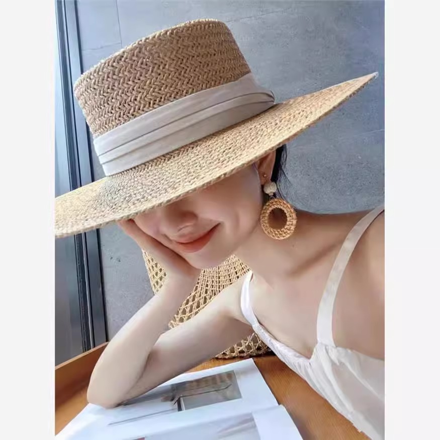 French Panama Straw Hat for Women, Sun Protection, Summer Seaside Sanya Vacation, British Retro Flat-Top Straw Hat