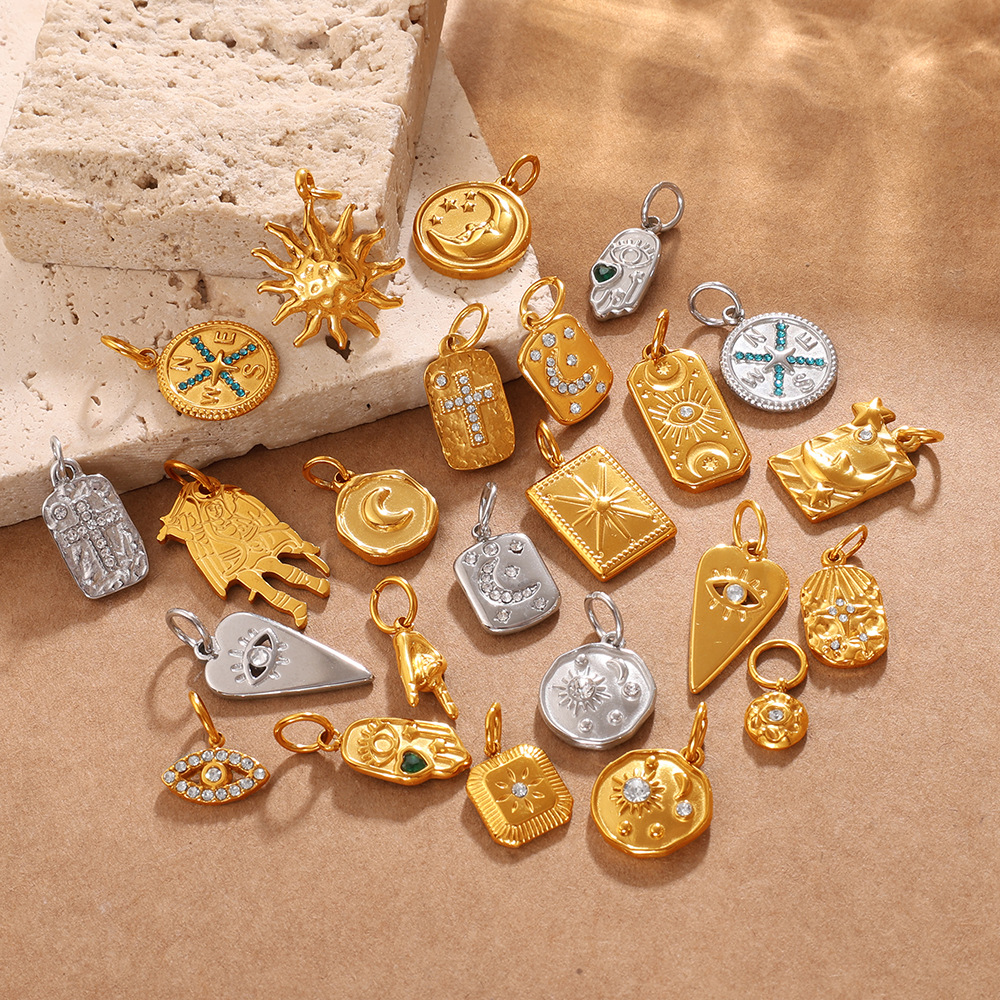 European and American Cross-Border Vintage Symbols, Various Styles of Pendants, Niche Sun, Moon, and Eye Shapes, DIY Jewelry Accessories