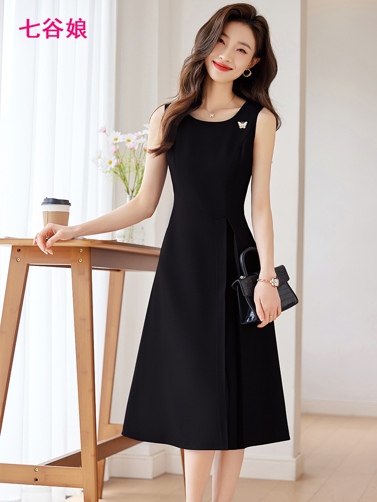 Qiguniang black dress women's four seasons suit inner temperament sleeveless small dress bottoming vest suspender skirt