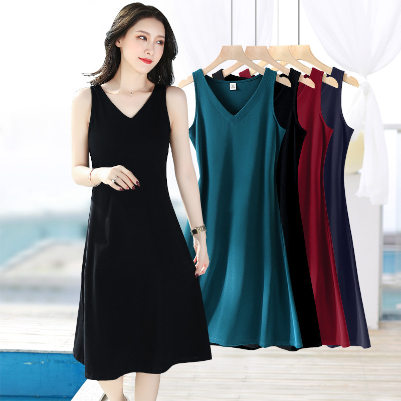 Black plus size Sling dress chubby girl Slim Belly Covering Base Vest Long Dress 2024 Spring and Summer V-neck A- line Dress