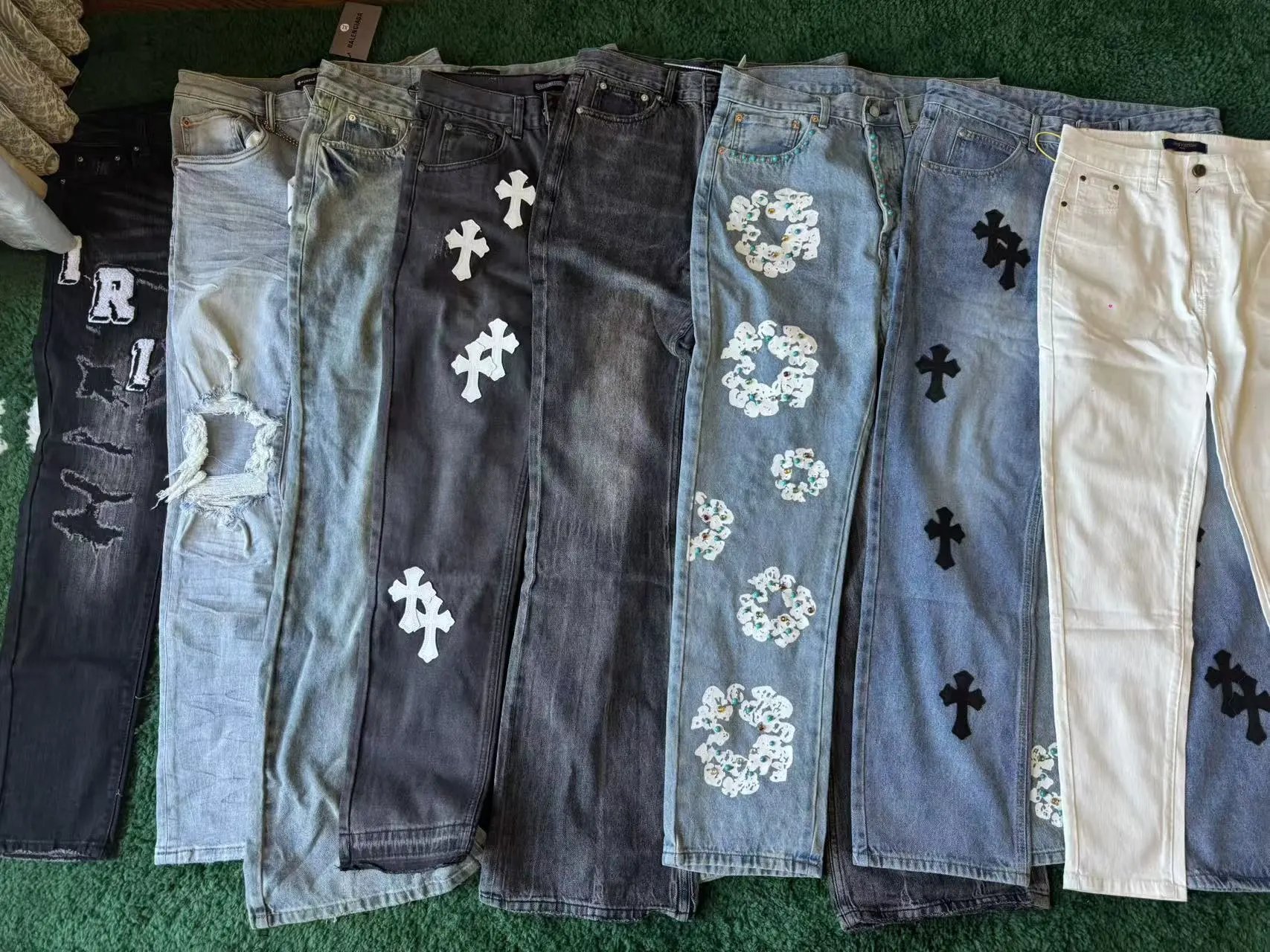 Jeans Mystery Box – Random style, no custom selection.No refunds after order.