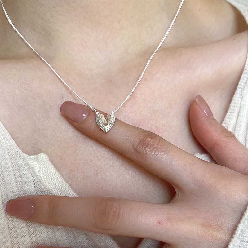 Love Necklace s925 sterling silver female bright silver Lava texture design clavicle chain early spring 2022 new 7306A