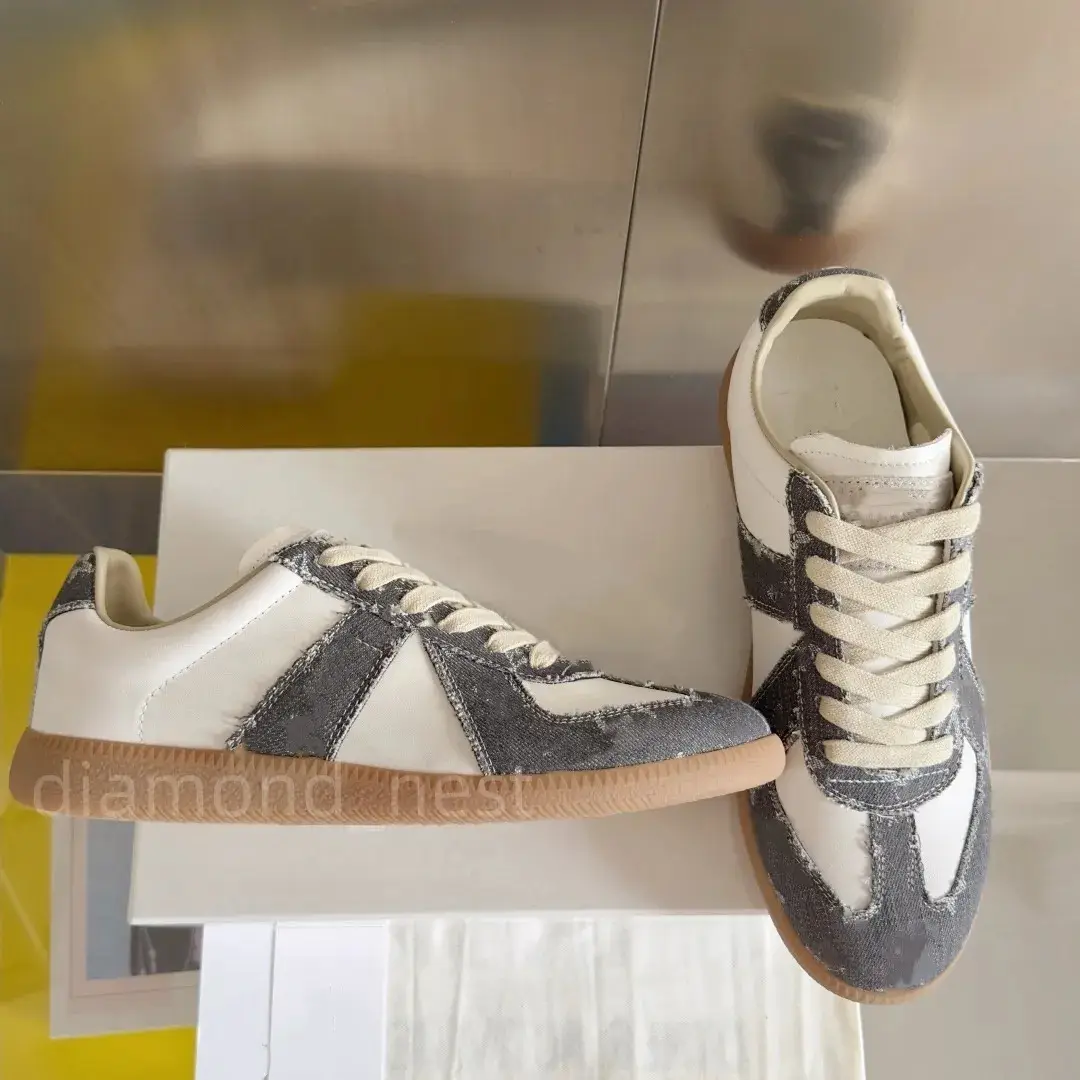 In-Stock New German Training Shoes High Version Genuine Leather Color-Blocking Versatile Casual Unisex Cross-Border Foreign Trade Supply Sneakers