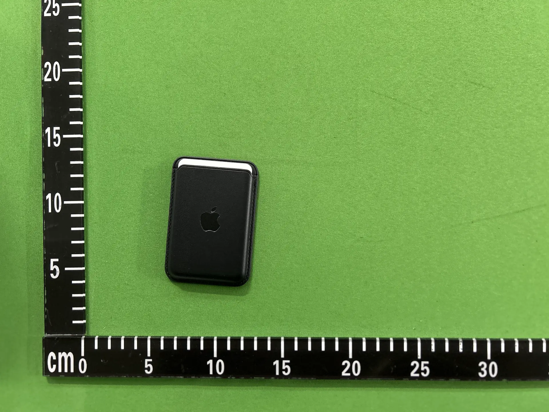 Apple MagSafe Leather Wallet Black
