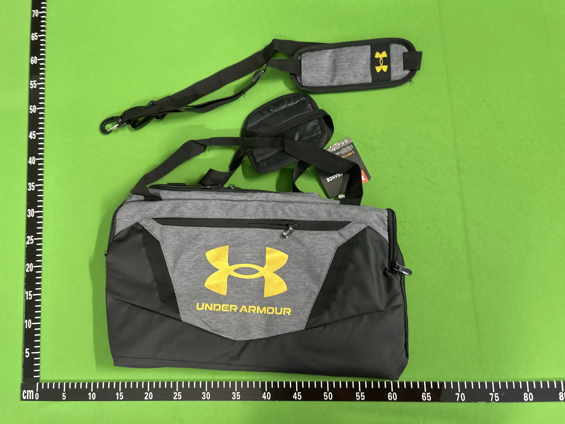 Under Armour Duffel Bag Grey Black