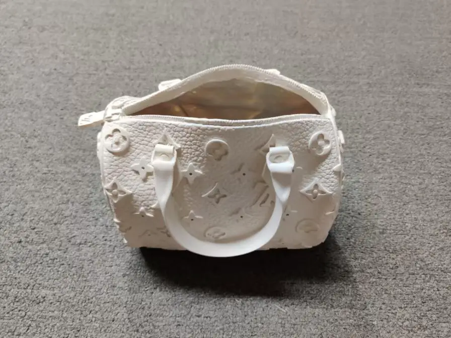Louis Vuitton Speedy White